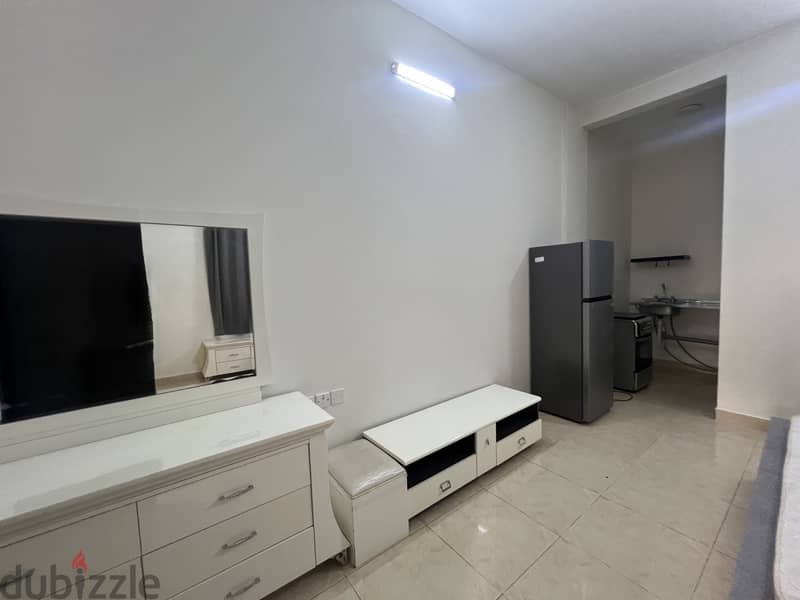 Studio Apartment | Saar | Furnished | EWA Included | Near St Christoph 4
