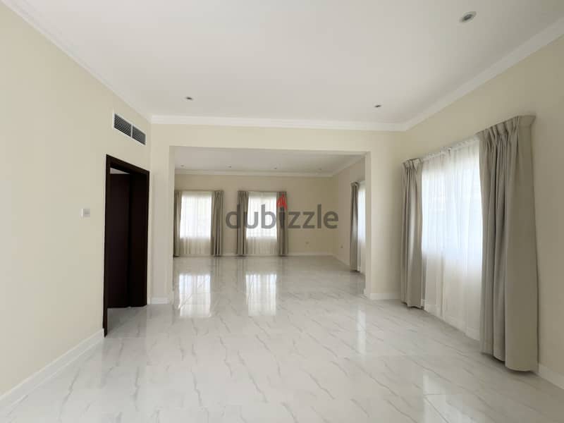3BR Villa | Hamala | Private Garden | Walk to BSB 4