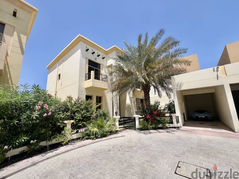 5BR Villa | Hamala | Private Pool | Near BSB 1