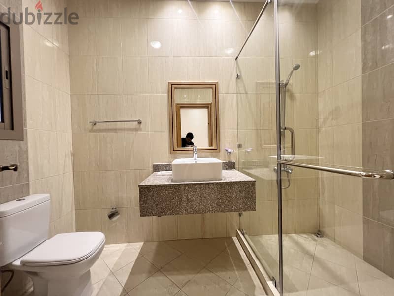 5BR Villa | Hamala | Private Pool | Near BSB 17