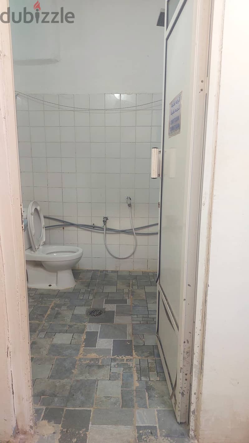 Room for rent behind kfc al hoora 8