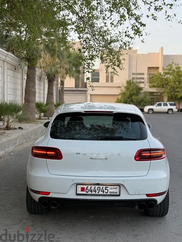 بورشه ماكان اس 2015