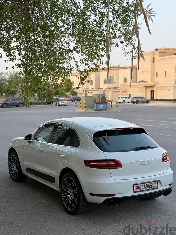 بورشه ماكان اس 2015429638247200204803