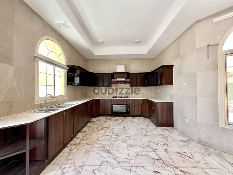 5BR Villa | West Riffa | Private Pool & Majlis 4