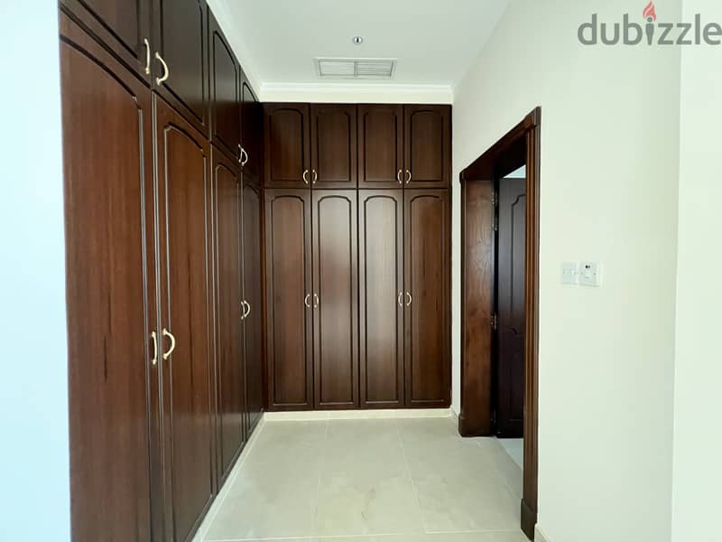 5BR Villa | West Riffa | Private Pool & Majlis 12
