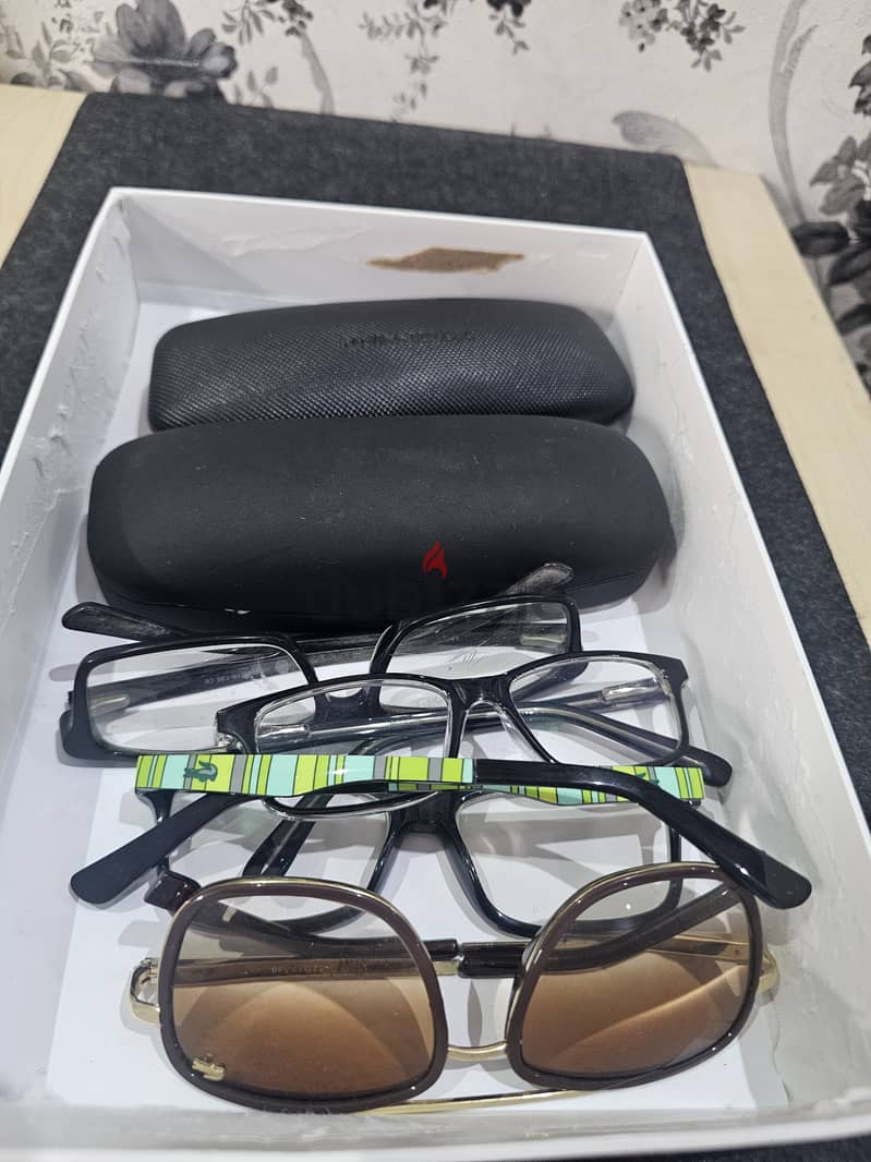 Frames for sale 5BD 9