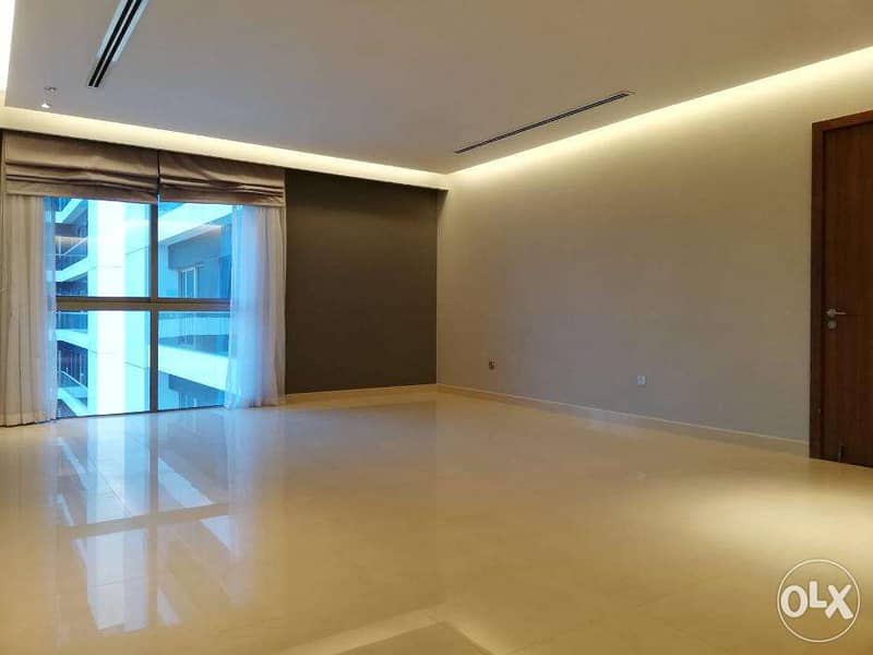 Spacious & Beautiful 2 BHK Apartment - Porta Reef 2