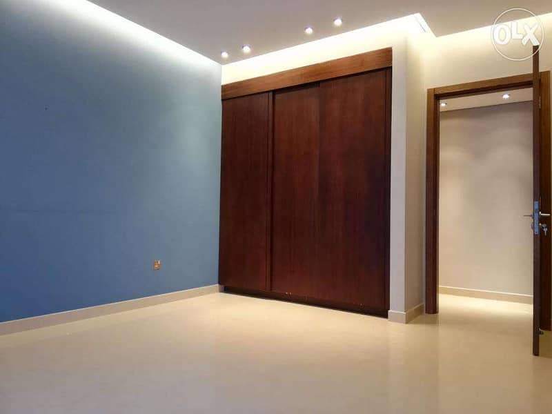 Spacious & Beautiful 2 BHK Apartment - Porta Reef 3