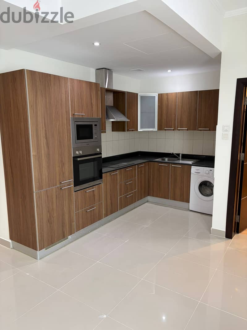 Flat for rent in Juffair 3
