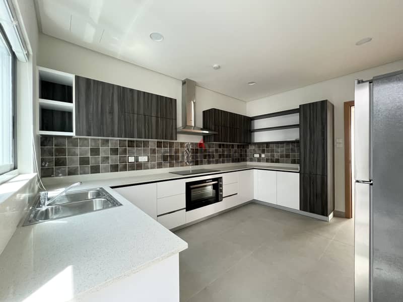 4BR Villa | Hamala | Private Backyard | Near BSB 4