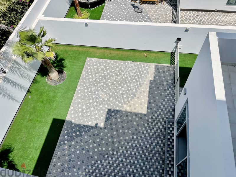 4BR Villa | Hamala | Private Backyard | Near BSB 16
