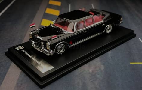 1:64 Mercedes-Benz Pullman 600 diecast