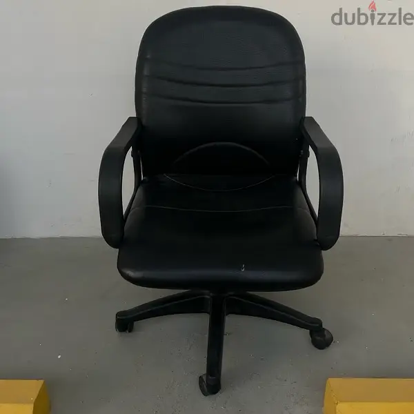 كرسي مكتبي office chair