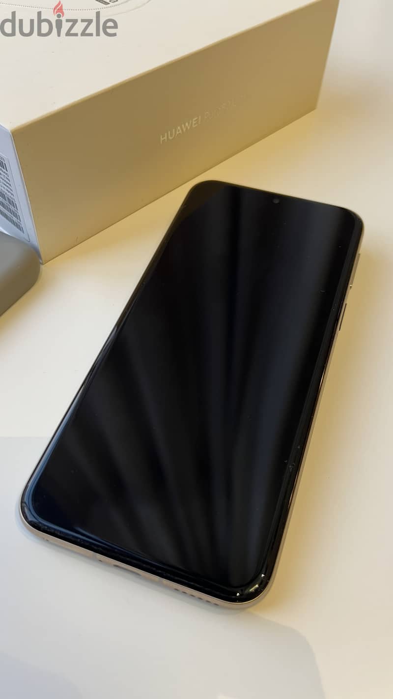 HUAWEI Pura 80 Ultra barely used 2