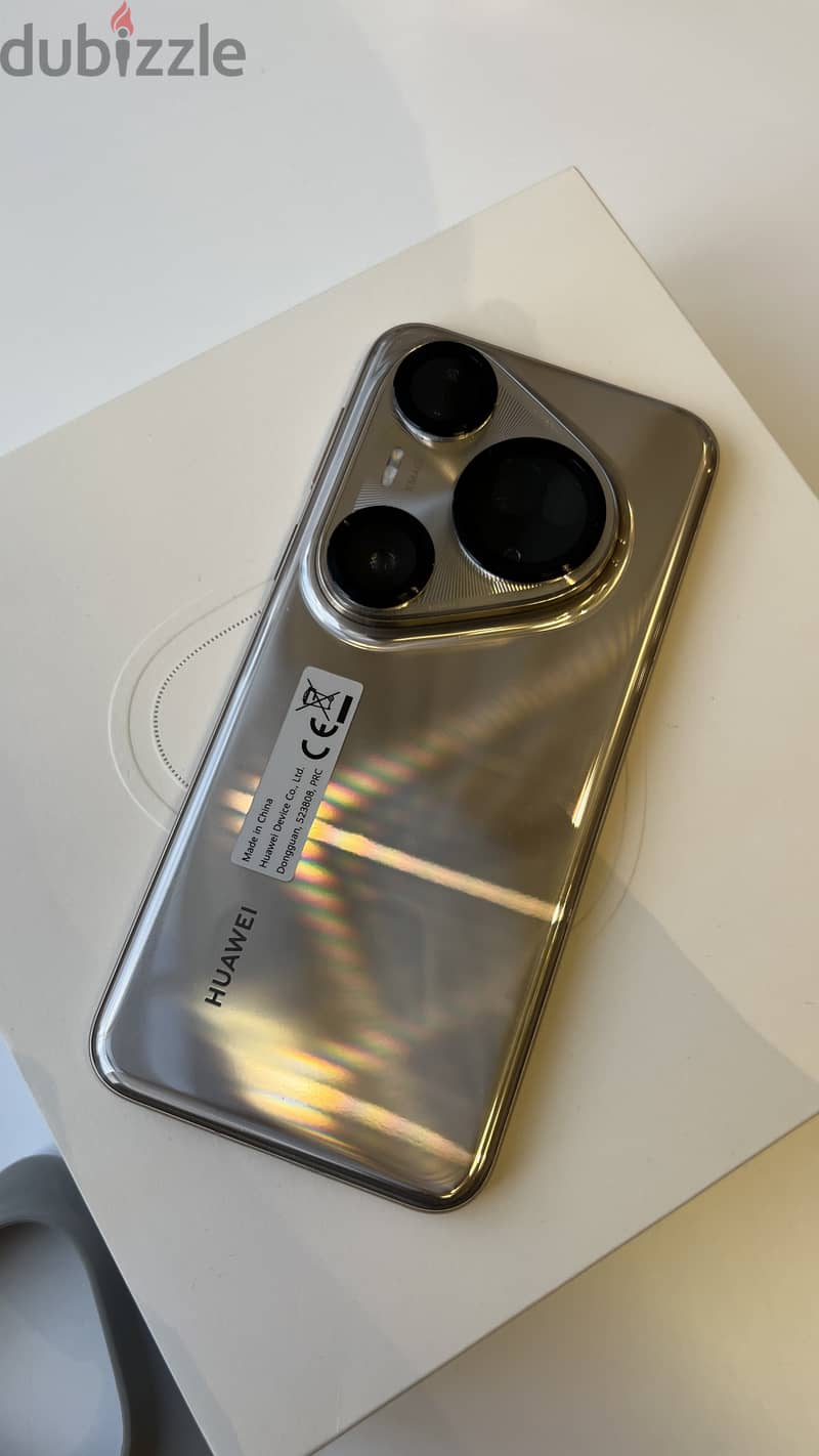 HUAWEI Pura 80 Ultra barely used 3