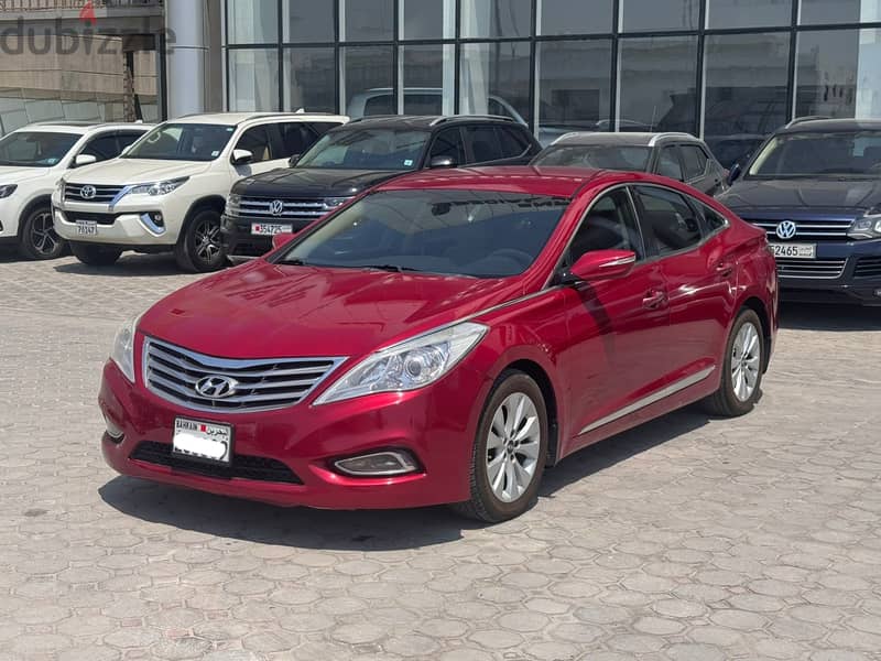 Hyundai Azera 2012 Red 1