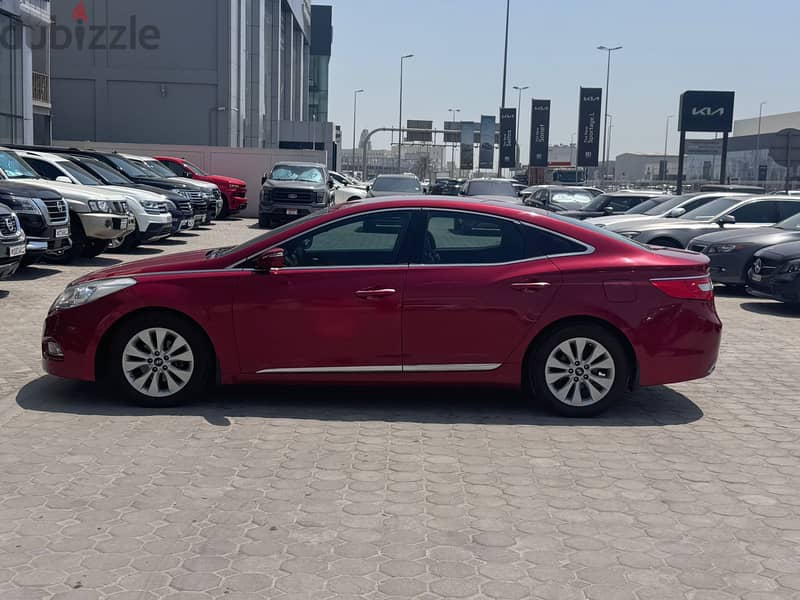 Hyundai Azera 2012 Red 3