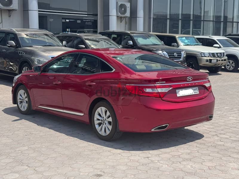 Hyundai Azera 2012 Red 7