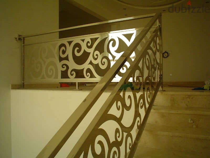 We fabricate custom steel / stainless steel and shade 6