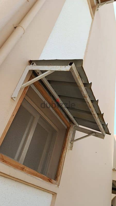 We fabricate custom steel / stainless steel and shade 8