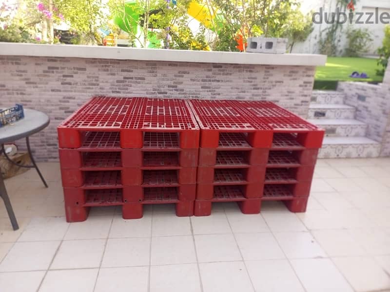 Pallets 6