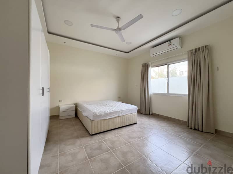 4BR Villa in Aali | Private Backyard & BBQ | Maid Room 6