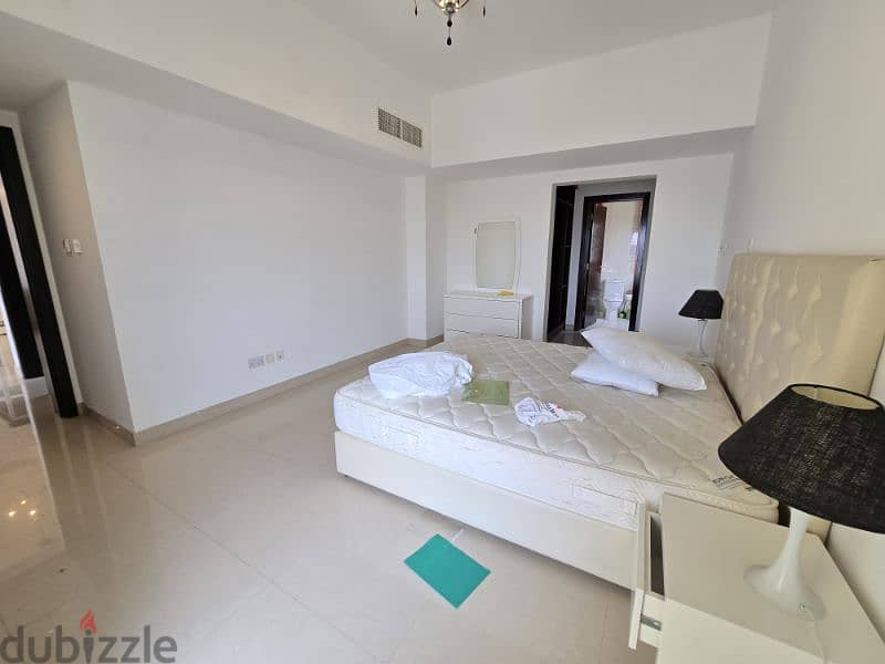 Amazing City view +partial sea view with 2 balcony 5