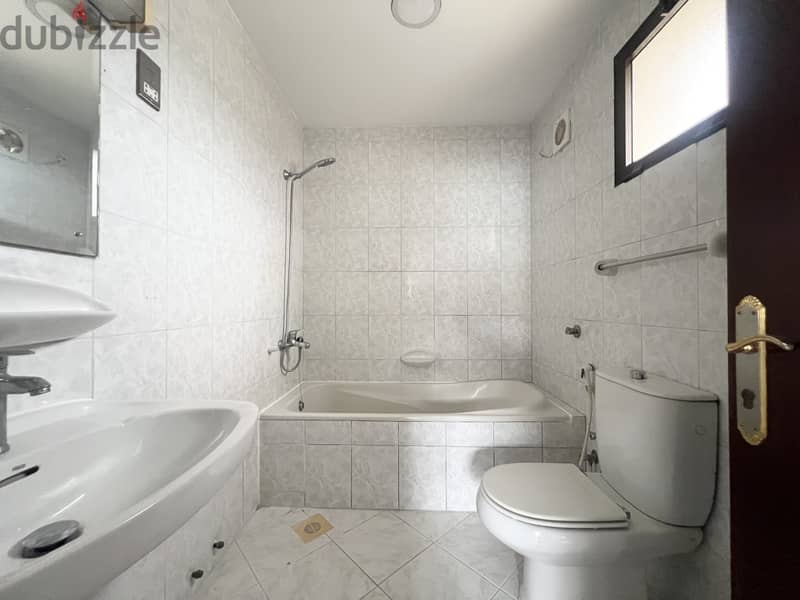 3BR Villa | Janabiya | Maid's Room | Easy Highway Access 9