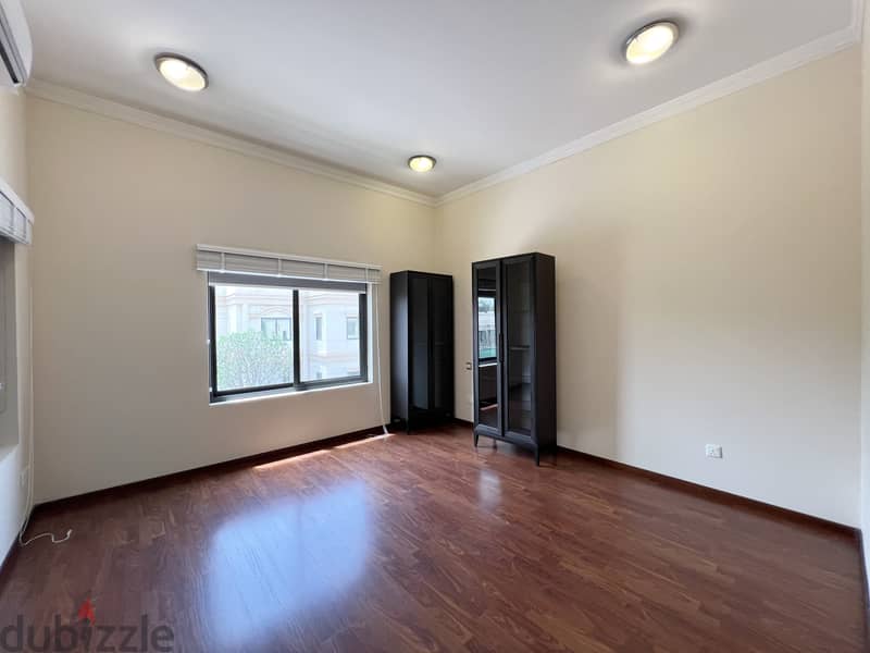 4BR Villa | A’Ali | Backyard | Near AMH 9