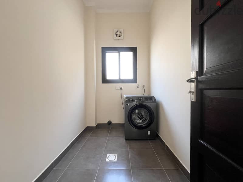 4BR Villa | A’Ali | Backyard | Near AMH 13