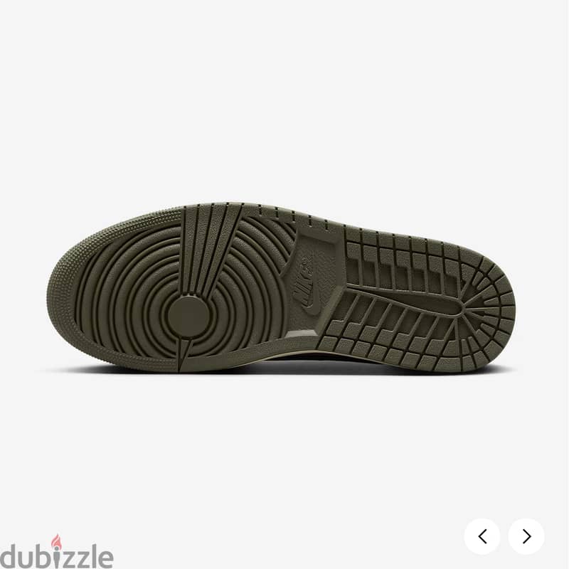 Jordan 1 Retro Low OG SP Travis Scott Medium Olive 4