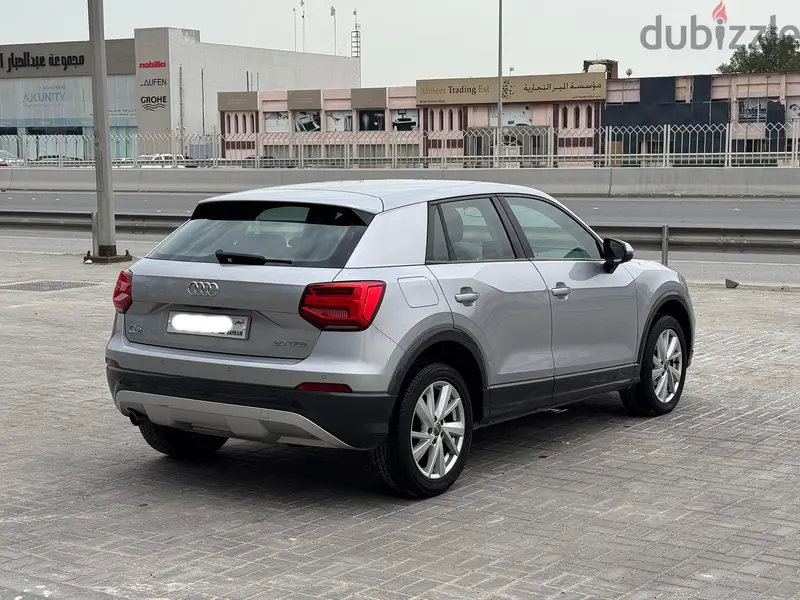 أودي Q3 لعام 2019 باللون الفضي440610543444971527