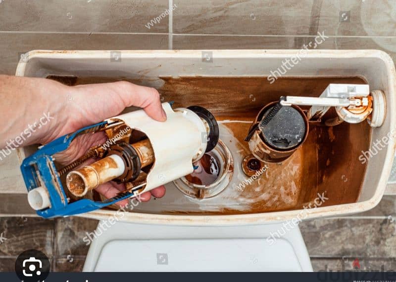 Building maintenance carpainter work services available 6