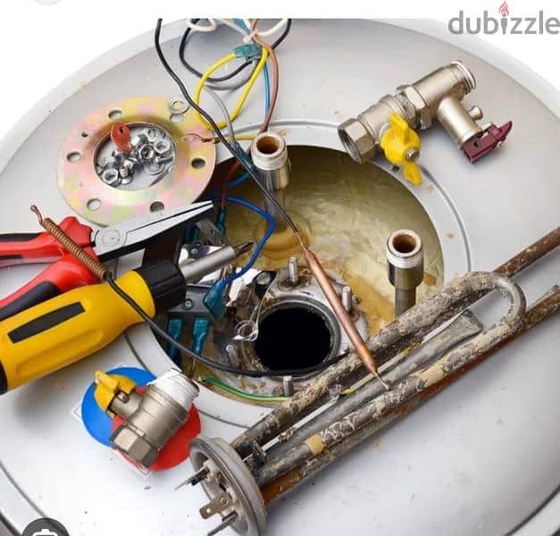 Building maintenance carpainter work services available 12