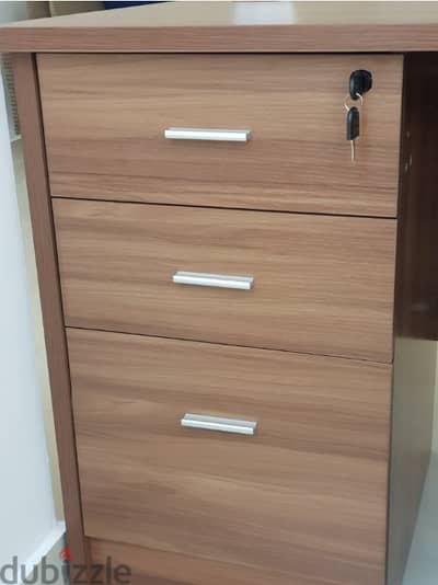 *One Desk in Excellent Condition for sale*
