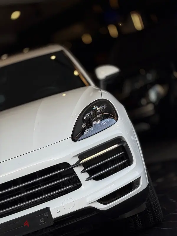 Porsche Cayenne 2019444240943394344965