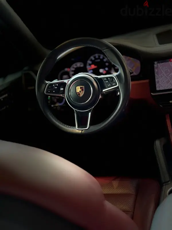 Porsche Cayenne 20194442409433943449610