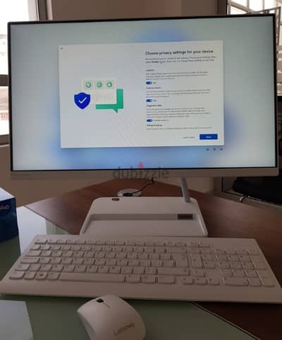 LENOVO AIO3 Desktop Computer with 24-inch FHD Screen and Ryzen 7 core