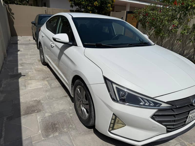 Hyundai Elantra 2019 2.0L | Low Mileage | Clean & Economical 2