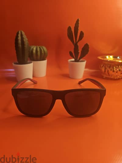 Gucci GG1118s  Black Green with Red StripeGradient Grey Square Sunglas