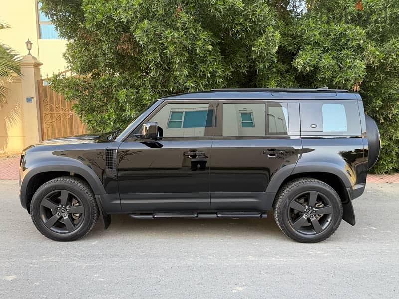 2023 Land Rover Defender P300SE 4