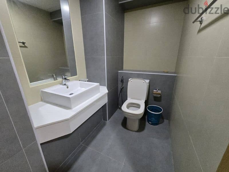 Great sea view 1 BR with 2 bathroom and Balcony 8
