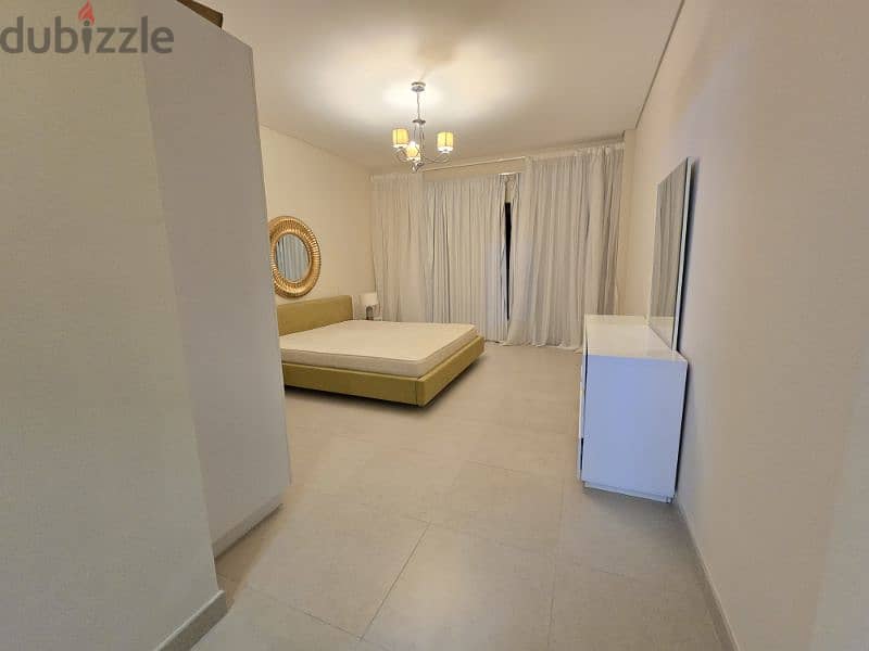 Great sea view 1 BR with 2 bathroom and Balcony 13