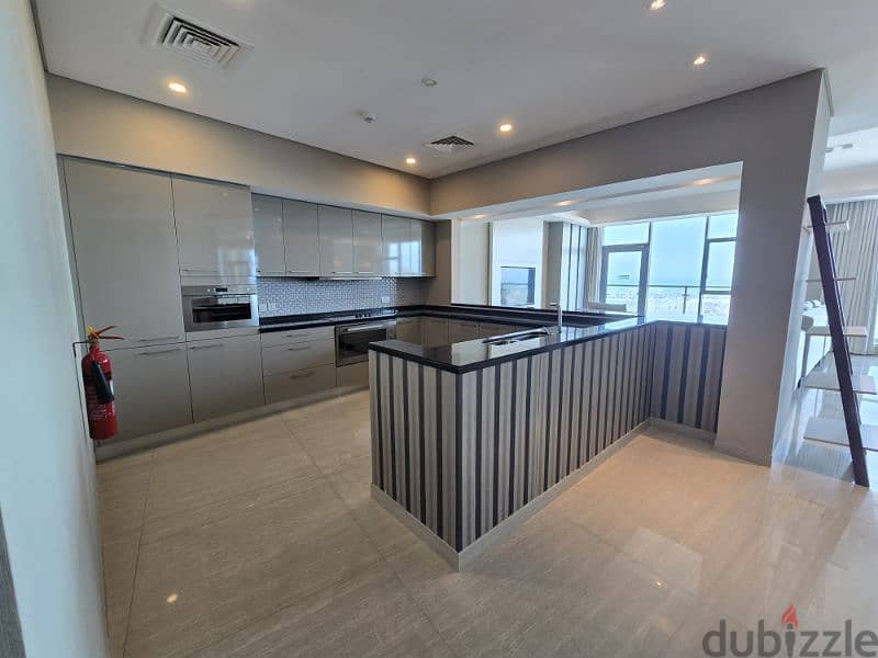 Luxury 3+1maidroom Huge balcony full facilities 14