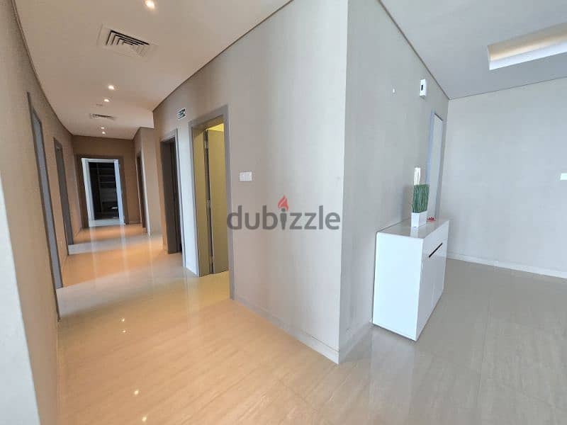 Luxury 3+1maidroom Huge balcony full facilities 16