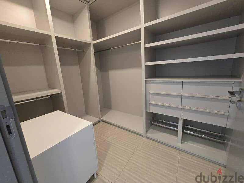 Luxury 3+1maidroom Huge balcony full facilities 17