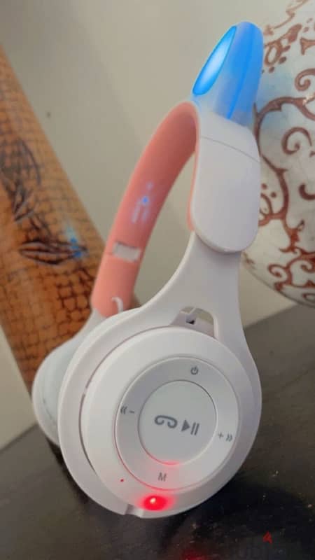 Cute LED Cat Ear Wireless Bluetooth Headphones (Brand New!!!) 1