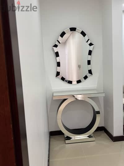 Luxury Console Table with Mirror