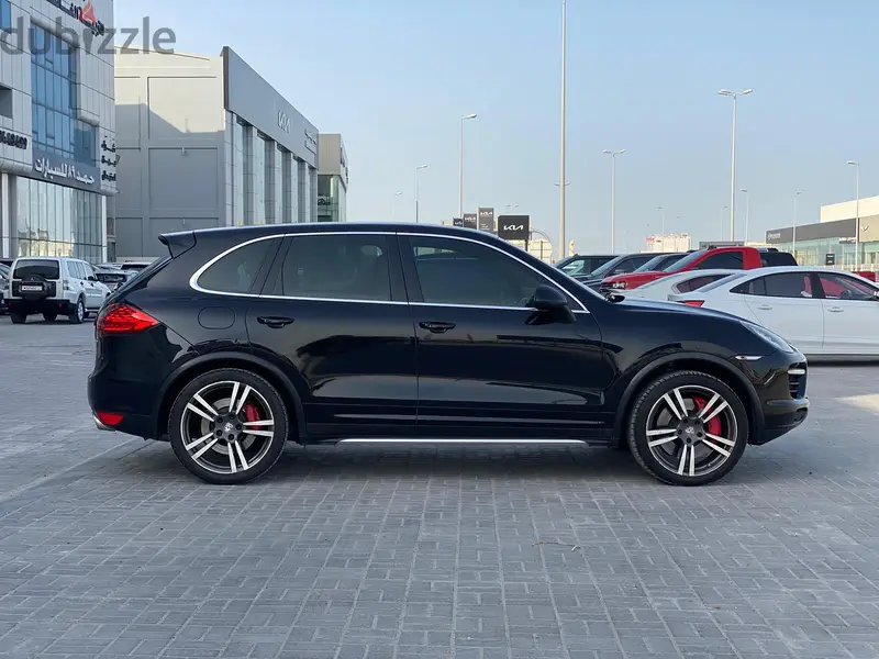 Porsche Cayenne 2011449543975585064962