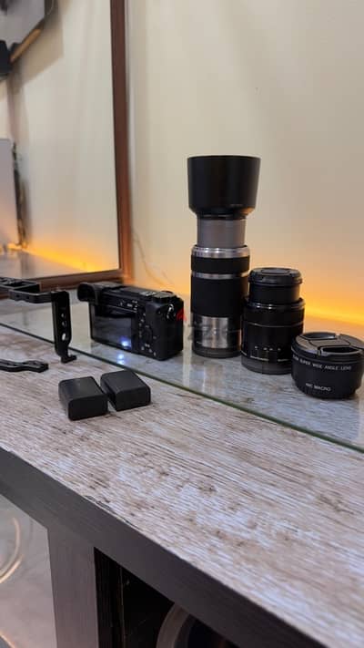 sony a6300+lens+accessories